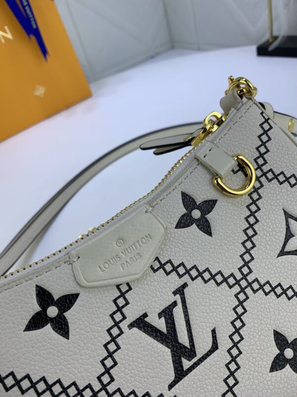 LOUIS VUITTON EASY POUCH ON STRAP WHITE 19CM M81137 - Image 2