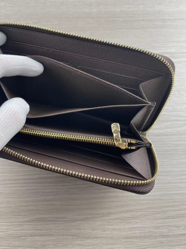 LOUIS VUITTON ZIPPY WALLET DARK BROWN M60017 - Image 4