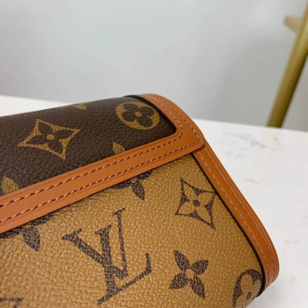 LOUIS VUITTON DAUPHINE COMPACT WALLET M68725 - Image 2
